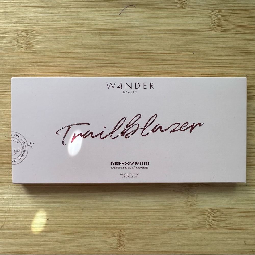 WANDER BEAUTY TRAILBLAZER EYESHADOW  PALETTE Full Size NEW IN BOX